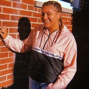 Meet your Posher, Sydney